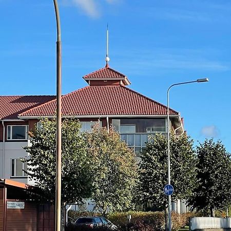 Porvoon Helmi Viehattava Asunto Joen Rannassa Exterior photo
